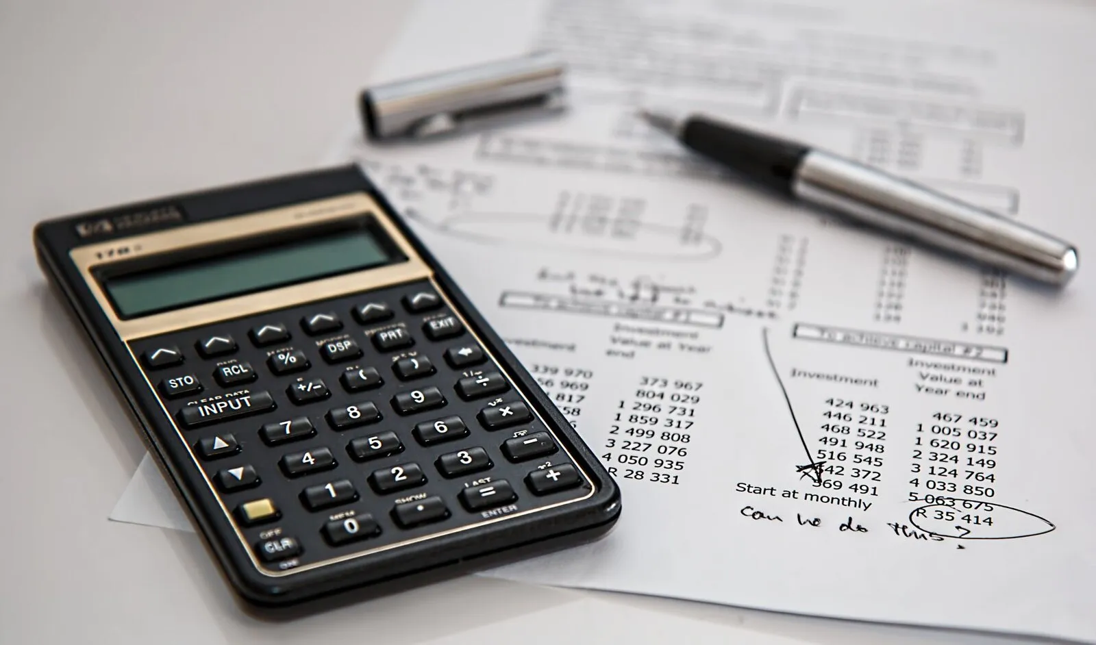 Classement et préparation de pièces comptables avant le passage chez le comptable